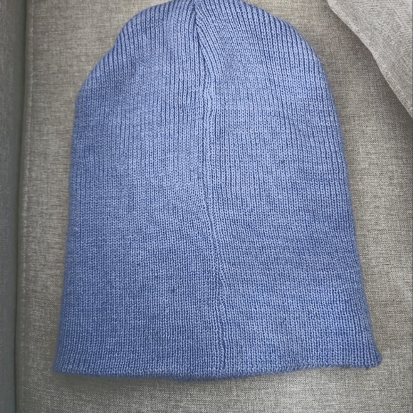 Pink beanie - Picture 3 of 5